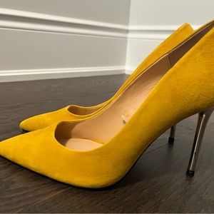 Zara mustard heels